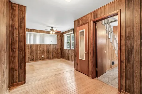 11806 Maple Avenue Hebron IL 60034