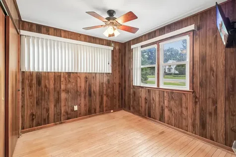 11806 Maple Avenue Hebron IL 60034