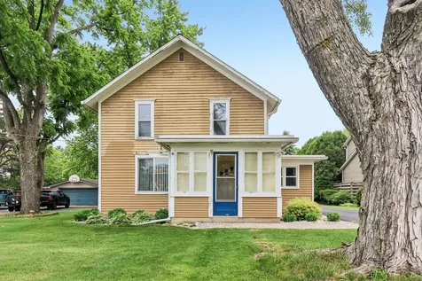 11806 Maple Avenue Hebron IL 60034