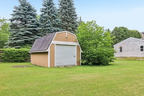 11806 Maple Avenue Hebron IL 60034