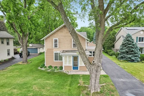 11806 Maple Avenue Hebron IL 60034