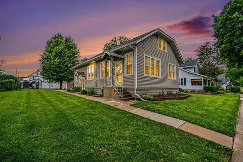 622 Woodward Street Beecher IL 60401