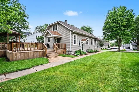 622 Woodward Street Beecher IL 60401