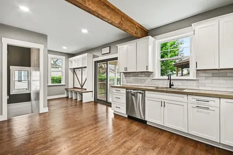 622 Woodward Street Beecher IL 60401