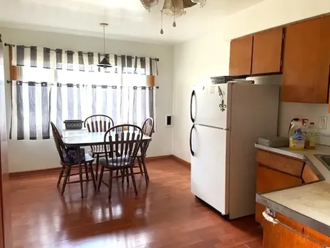 8741 South Washtenaw Avenue Evergreen Park IL 60805