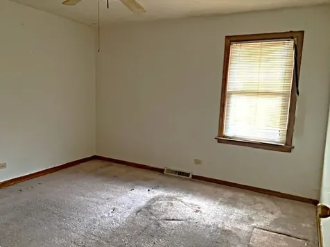 8741 South Washtenaw Avenue Evergreen Park IL 60805