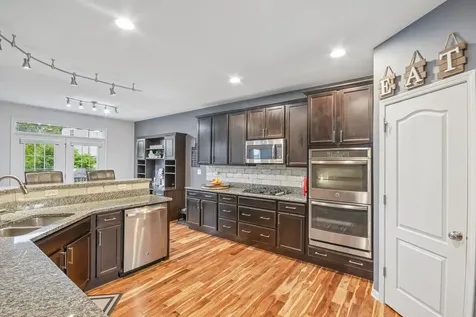 2465 Heron Lane Wauconda IL 60084