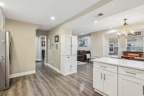743 South Lombard Avenue Oak Park IL 60304