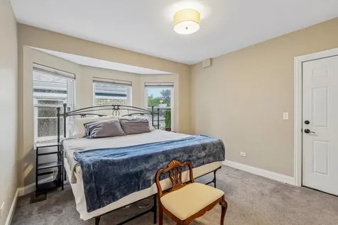 743 South Lombard Avenue Oak Park IL 60304