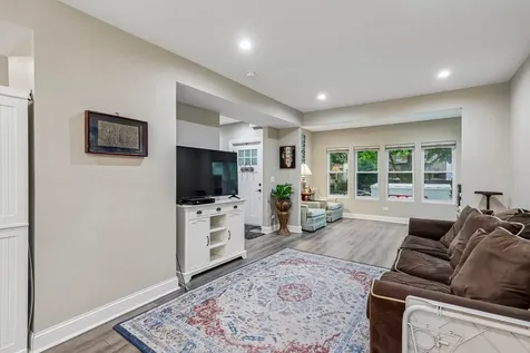 743 South Lombard Avenue Oak Park IL 60304