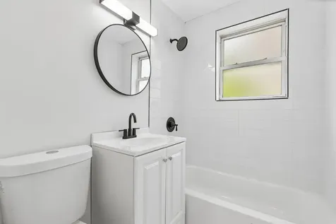 10145 South Bensley Avenue Chicago IL 60617