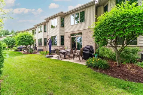 695 East Nerge Road Roselle IL 60172