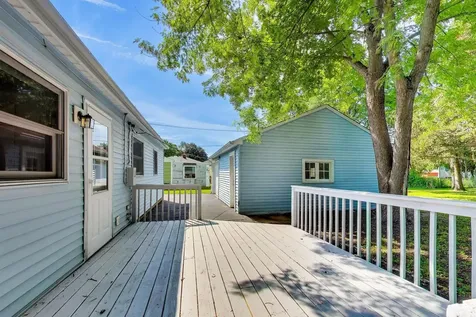1415 Walnut Drive Woodstock IL 60098