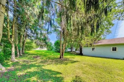 1415 Walnut Drive Woodstock IL 60098