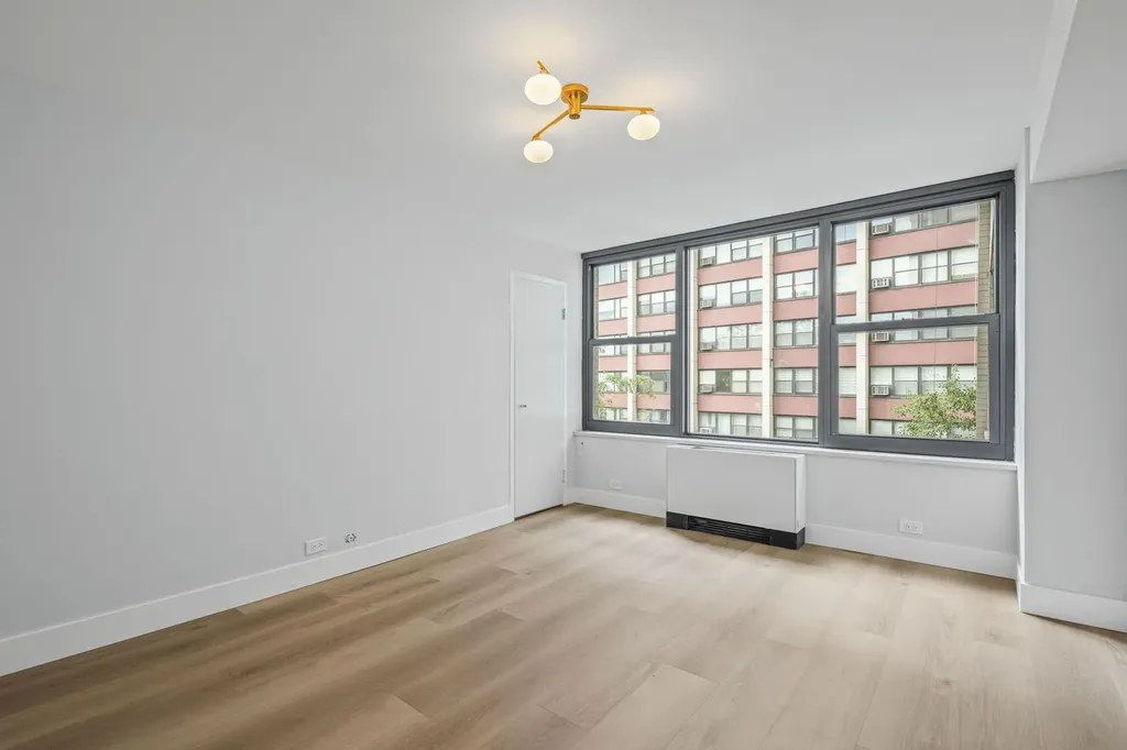 3430 North Lake Shore Drive Chicago IL 60657