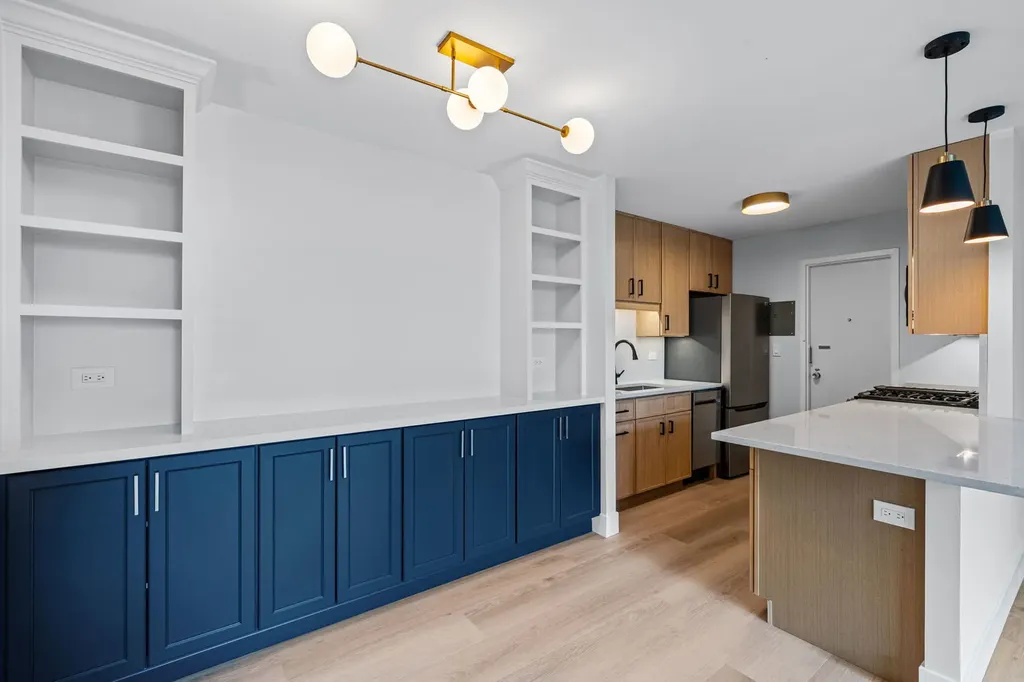3430 North Lake Shore Drive Chicago IL 60657