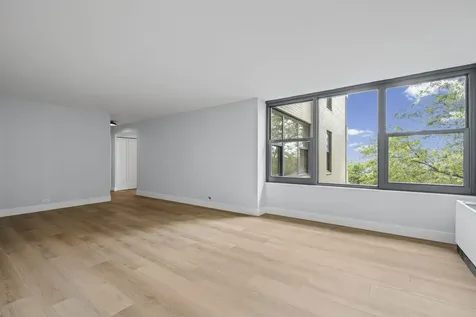 3430 North Lake Shore Drive Chicago IL 60657