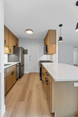 3430 North Lake Shore Drive Chicago IL 60657