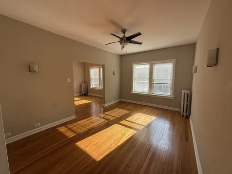 838 East 53rd Street Chicago IL 60615
