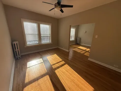 838 East 53rd Street Chicago IL 60615