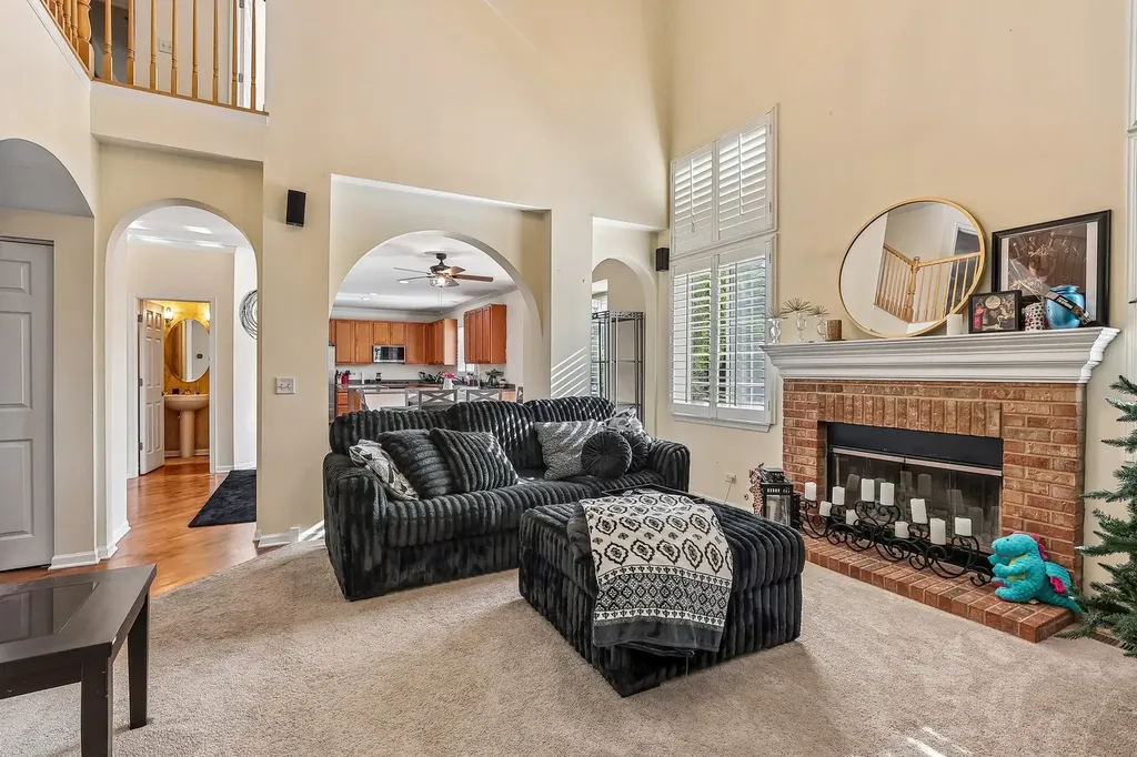 9482 Inverness Drive Huntley IL 60142