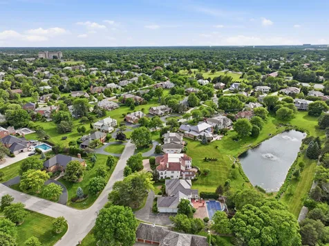 313 Trinity Lane Oak Brook IL 60523