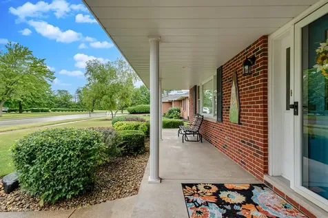 325 Twilight Drive Morris IL 60450