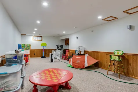 325 Twilight Drive Morris IL 60450