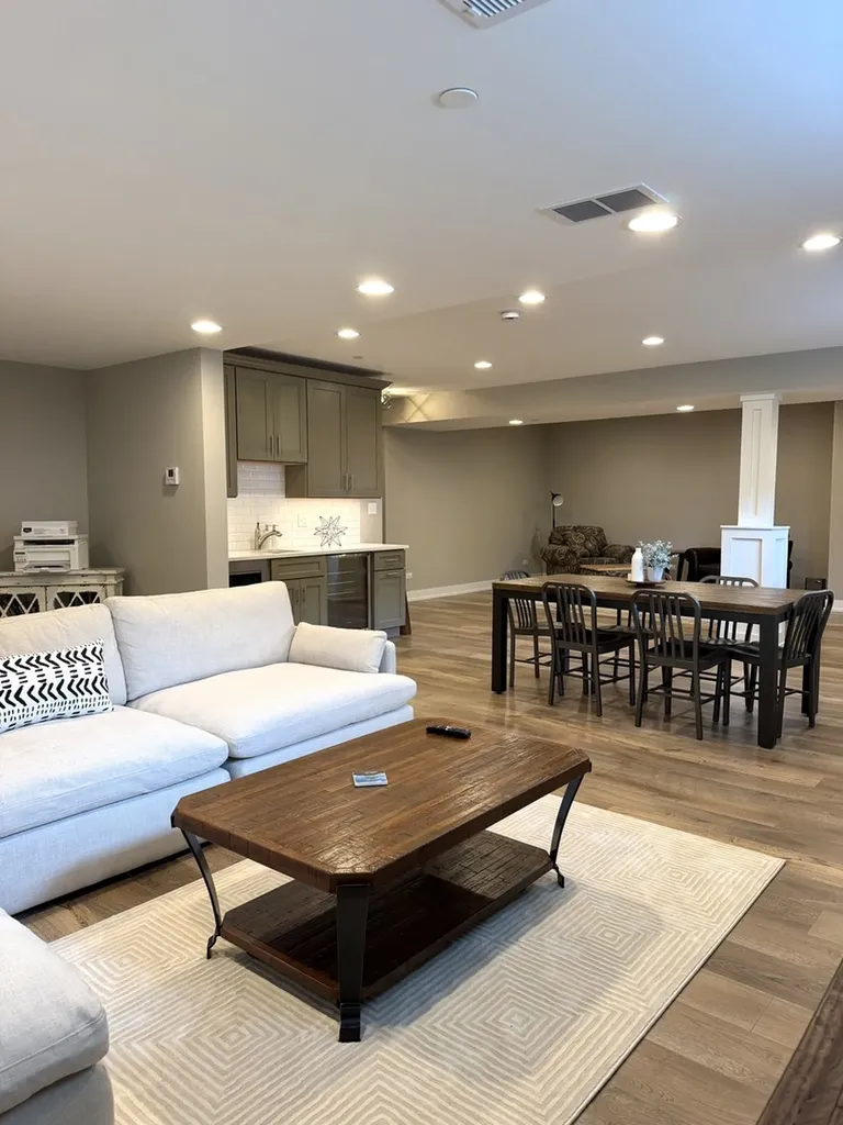 1328 Lacoma Court Lockport IL 60441