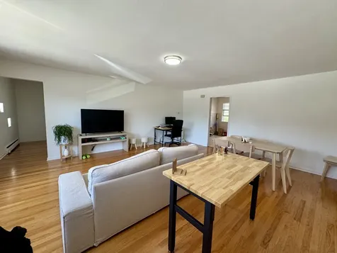 1465 North Northwest Highway Park Ridge IL 60068