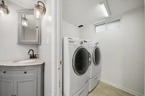 1308 West 53rd Place La Grange Highlands IL 60525