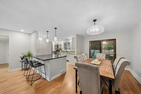 1308 West 53rd Place La Grange Highlands IL 60525