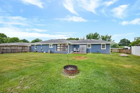 180 West Southmor Road Morris IL 60450