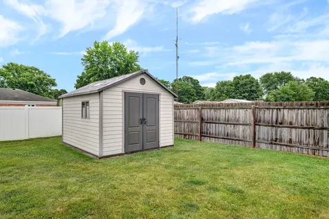 180 West Southmor Road Morris IL 60450