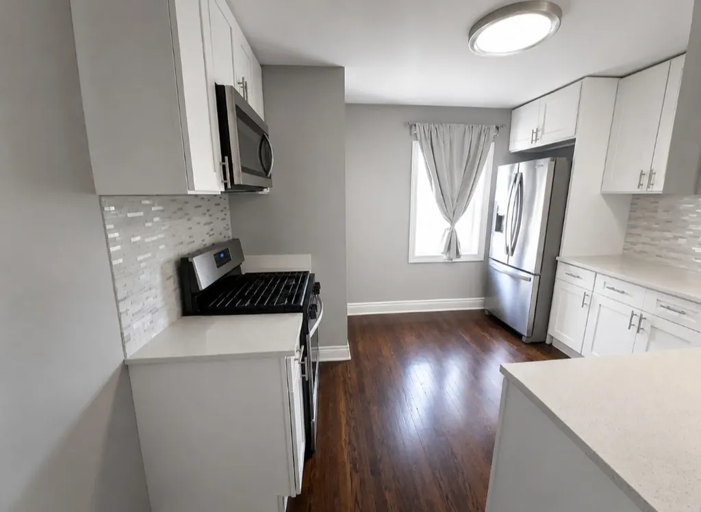 9801 South Drexel Avenue Chicago IL 60628