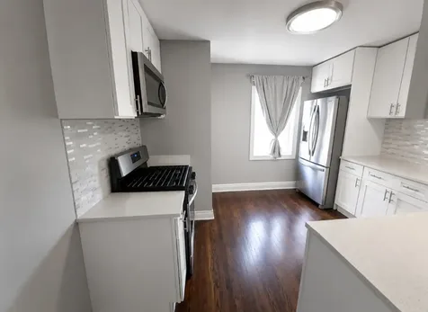 9801 South Drexel Avenue Chicago IL 60628