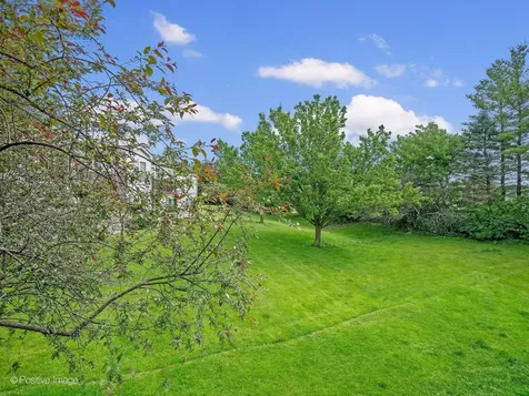 1104 Canterbury Court Elgin IL 60120