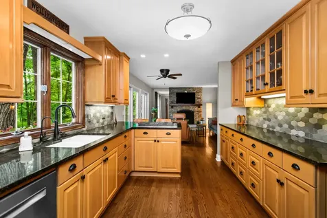 4N159 Wild Rose Road St. Charles IL 60174