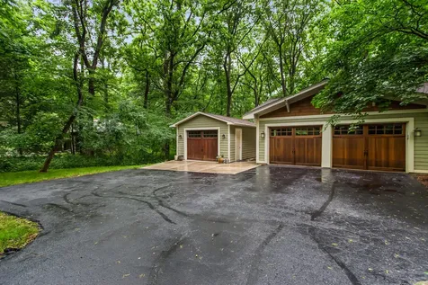 4N159 Wild Rose Road St. Charles IL 60174