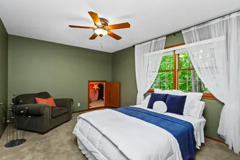 4N159 Wild Rose Road St. Charles IL 60174