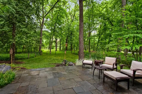 4N159 Wild Rose Road St. Charles IL 60174