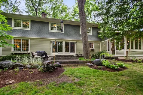 4N159 Wild Rose Road St. Charles IL 60174