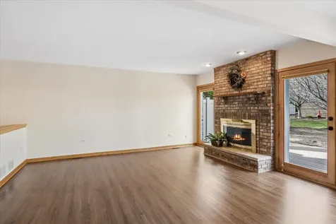 17346 Brook Crossing Court Orland Park IL 60467