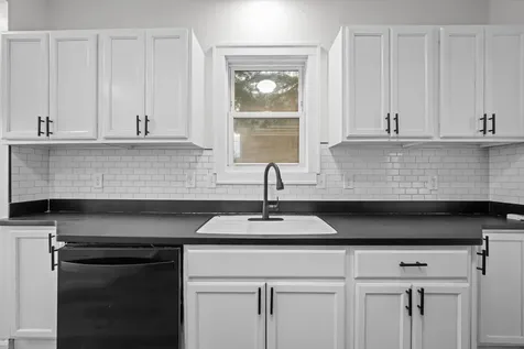 1916 31ST Street A Moline IL 61265