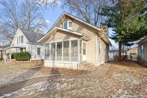 1916 31ST Street A Moline IL 61265