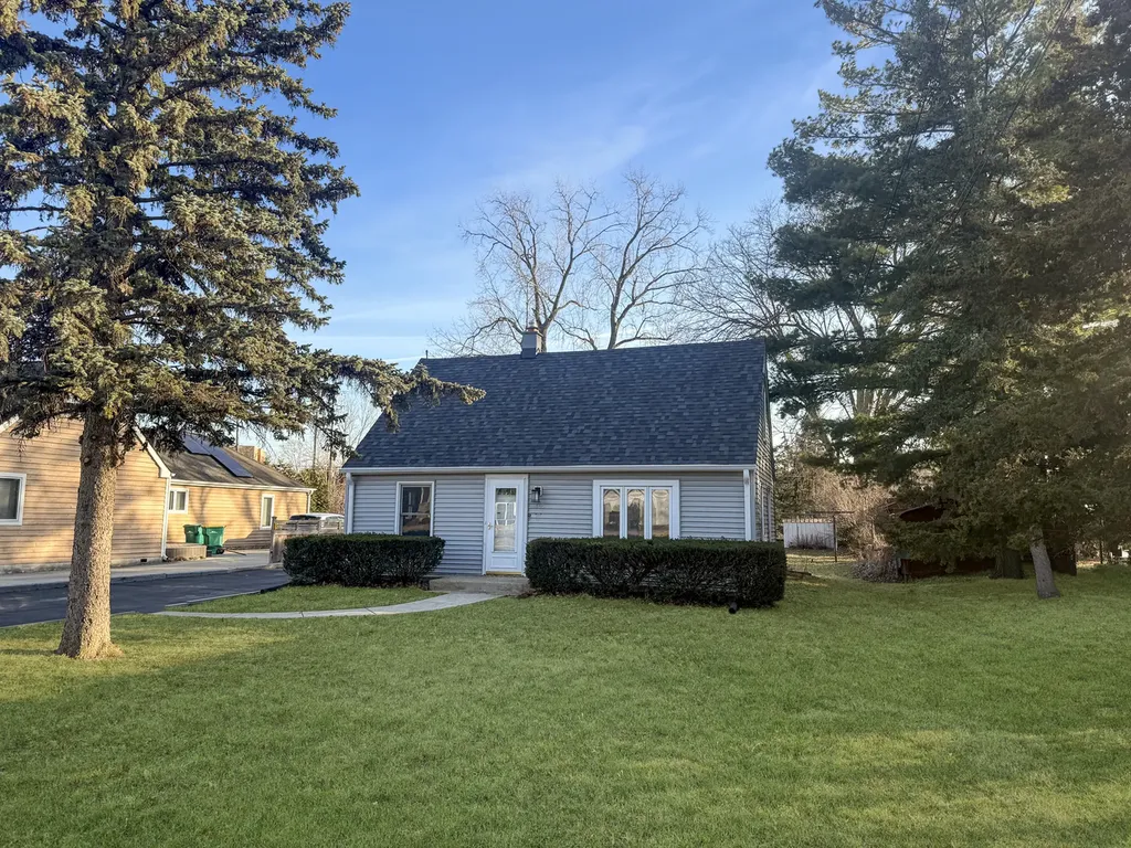 405 East Prairie Avenue Lombard IL 60148