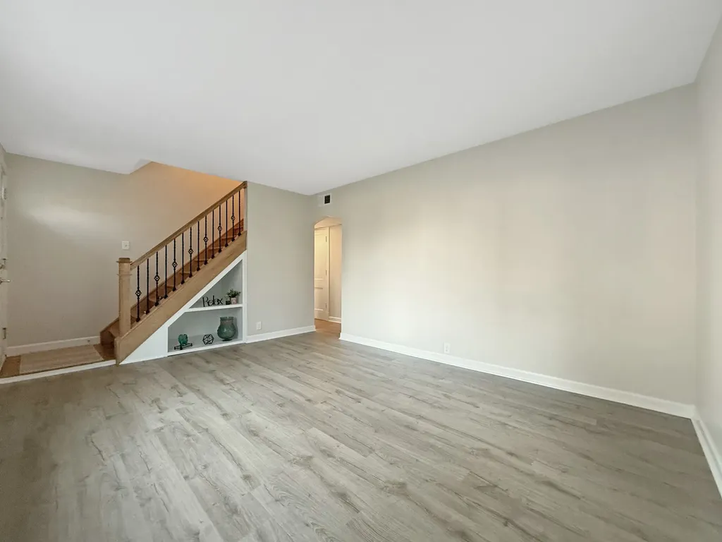 405 East Prairie Avenue Lombard IL 60148