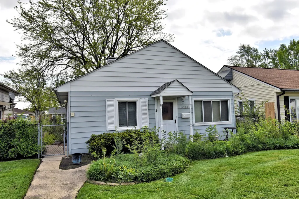 17029 Lorenz Avenue Lansing IL 60438