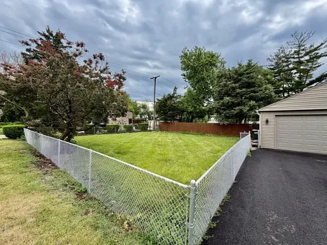 2854 Pearl Avenue Melrose Park IL 60164