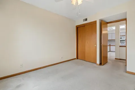 7450 North Waukegan Road Niles IL 60714